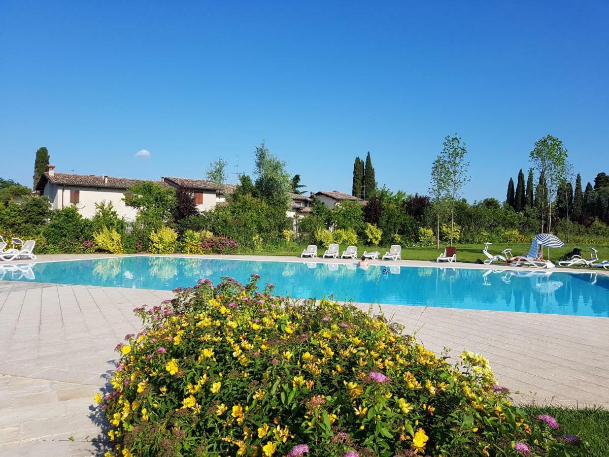 Sky Fort Garda View Sirmione Dış mekan fotoğraf