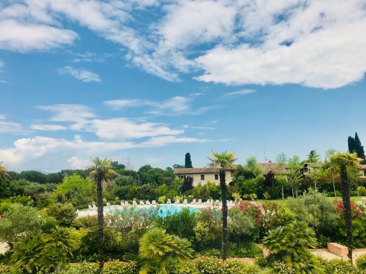 Sky Fort Garda View Sirmione Dış mekan fotoğraf